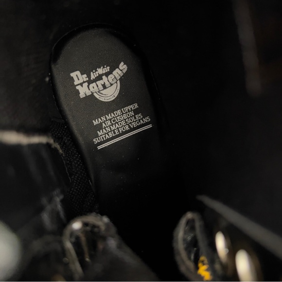 Dr. Martens- Vegan Jadon Max Platform Boots- Size 7 - Picture 8 of 9